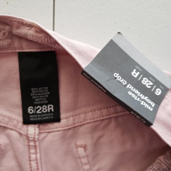 Mossimo Pink Distressed Boyfriend Jeans Size 6 NWT - Picture 5 of 12